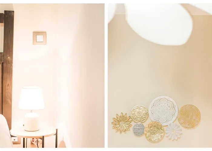 Pozo Amargo Junto A La Catedral By Ap * Toledo