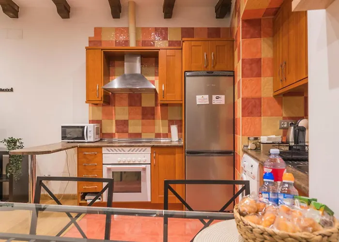 Pozo Amargo Junto A La Catedral By Ap Lejlighed